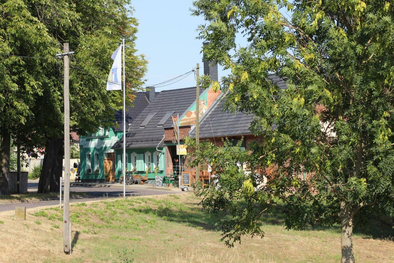 Heinrich'S Pension & Ferienwohnungen Walternienburg Exterior photo